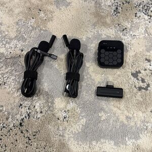 Wireless Lavalier Microphone System - Black